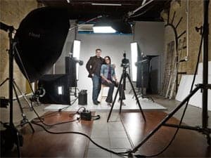 Off-camera lighting gear